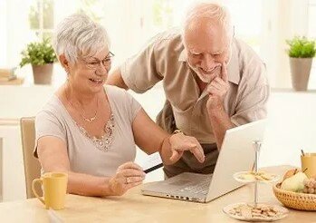 Kurzy základnej počítačovej gramotnosti pre seniorov Kurzy základnej počítačovej gramotnosti pre seniorov