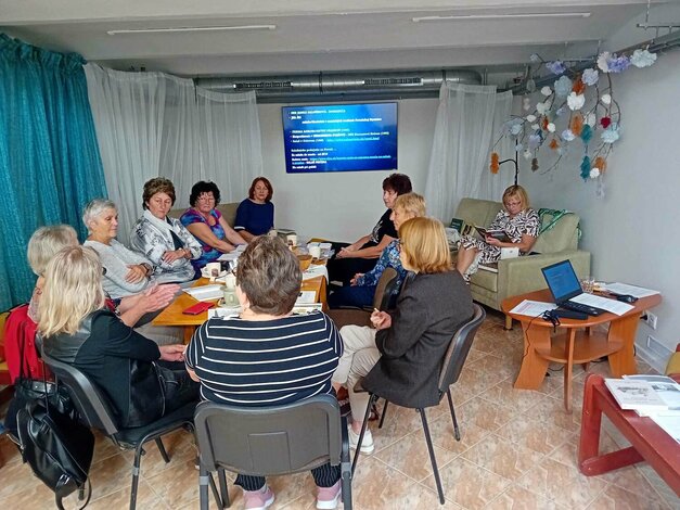 Akadémia seniorov - 2. Prezentácia - Putovanie po salašoch v našom okolí