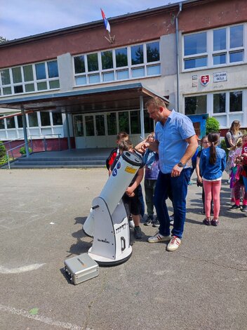 Boris Kardoš, Astronomický klub Petra Bardyho - beseda pre žiakov I. stupňa v priestoroch 6. ZŠ v Považskej Bystrici VII.