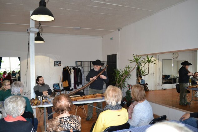 Literárno-vzdelávací kurz „spoznaj svoj región“ v. - 17. Fujary a píšťaly - workshop s Jozefom Pobočíkom st.