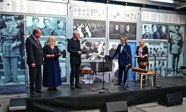 Kráľovskí letci aj rytieri nebies - 1