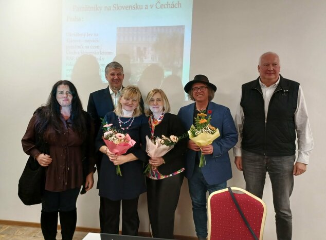 Kráľovskí letci v lednických rovniach - 20260327_180455