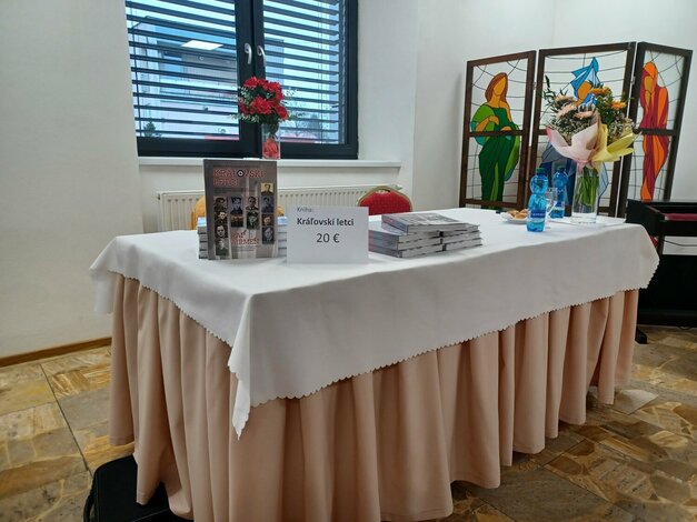 Kráľovskí letci v lednických rovniach - 7