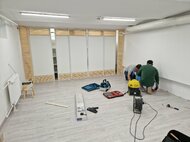 Knižnica-druhý domov pre knihomoľov: nábytková revitalizácia spoločenskej miestnosti vďaka podpore fondu na podporu umenia - 20250506_133318