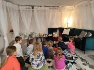 Knižnica-druhý domov pre knihomoľov: nábytková revitalizácia spoločenskej miestnosti vďaka podpore fondu na podporu umenia - IMG_20251128_094230