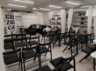 Knižnica-druhý domov pre knihomoľov: nábytková revitalizácia spoločenskej miestnosti vďaka podpore fondu na podporu umenia - IMG_20260304_113052